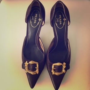 Authentic Prada shoes 👠